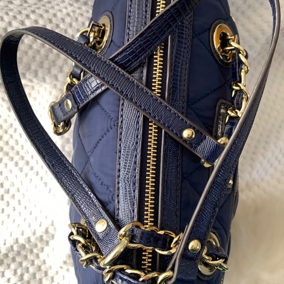 Anne Klein - Picture 4 of 15